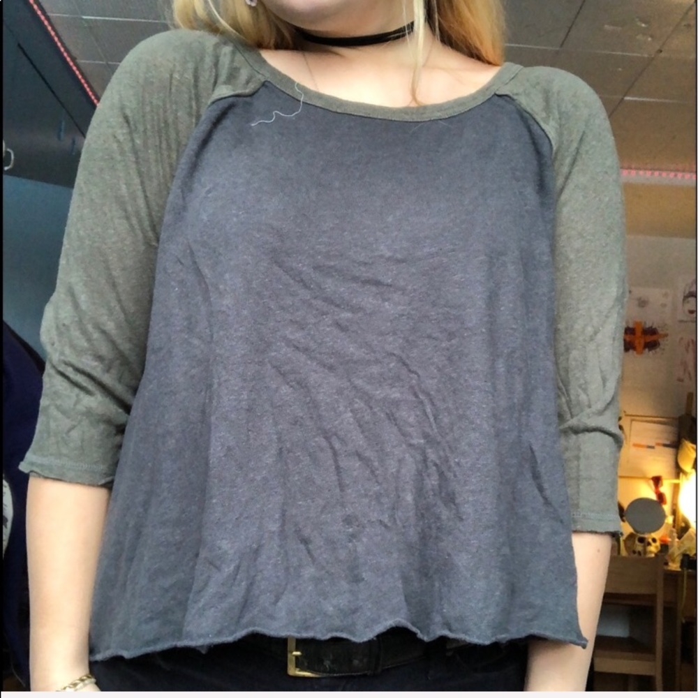 🔥retired UO top